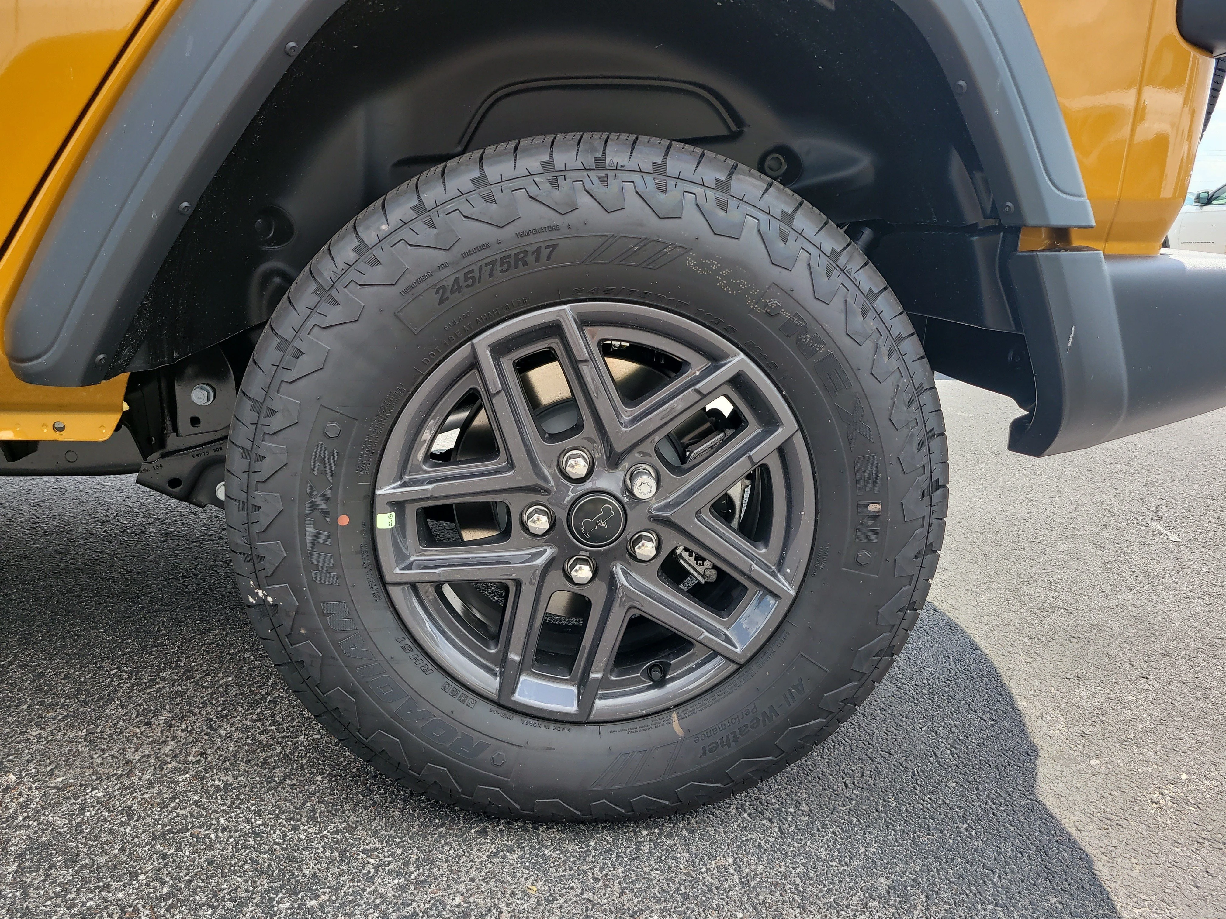 New 2026 Goldilocks Jeep Sport S image 9