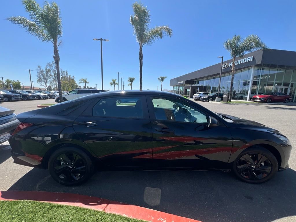 Certified Used 2023 Black Hyundai Blue image 8