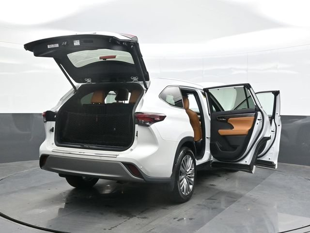 Used 2024 Beige Toyota Platinum image 29