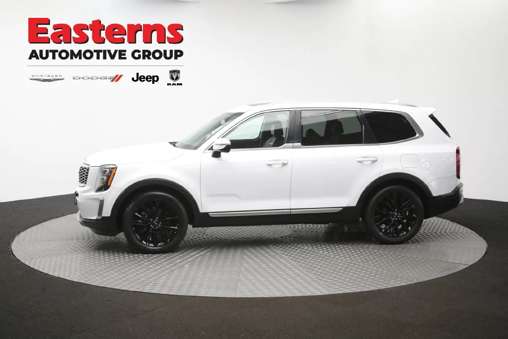 Used 2020 White Kia SX image 66