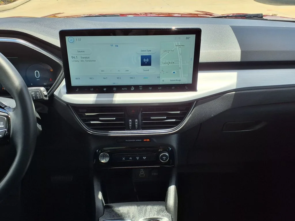 Used 2025 Red Ford Platinum image 31