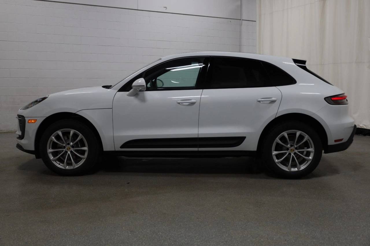 Used 2026 Carrara White Metallic Porsche  image 2