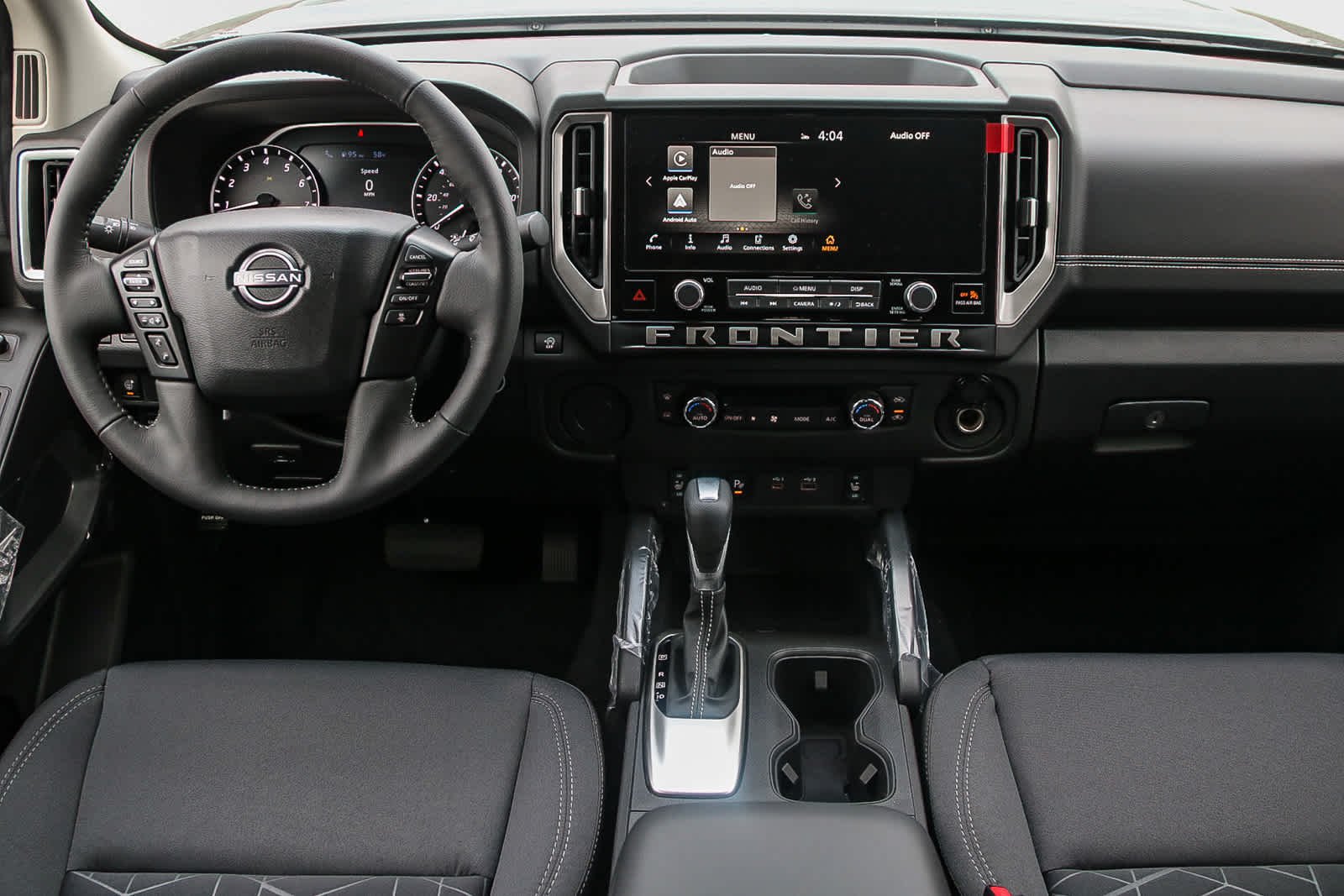 2025 Nissan Frontier SV - Photo 14