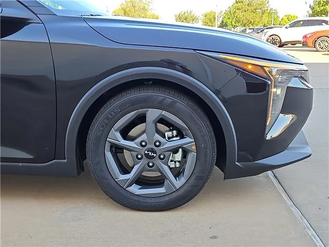 New 2026 Aurora Black KIA LXS (IVT) image 5