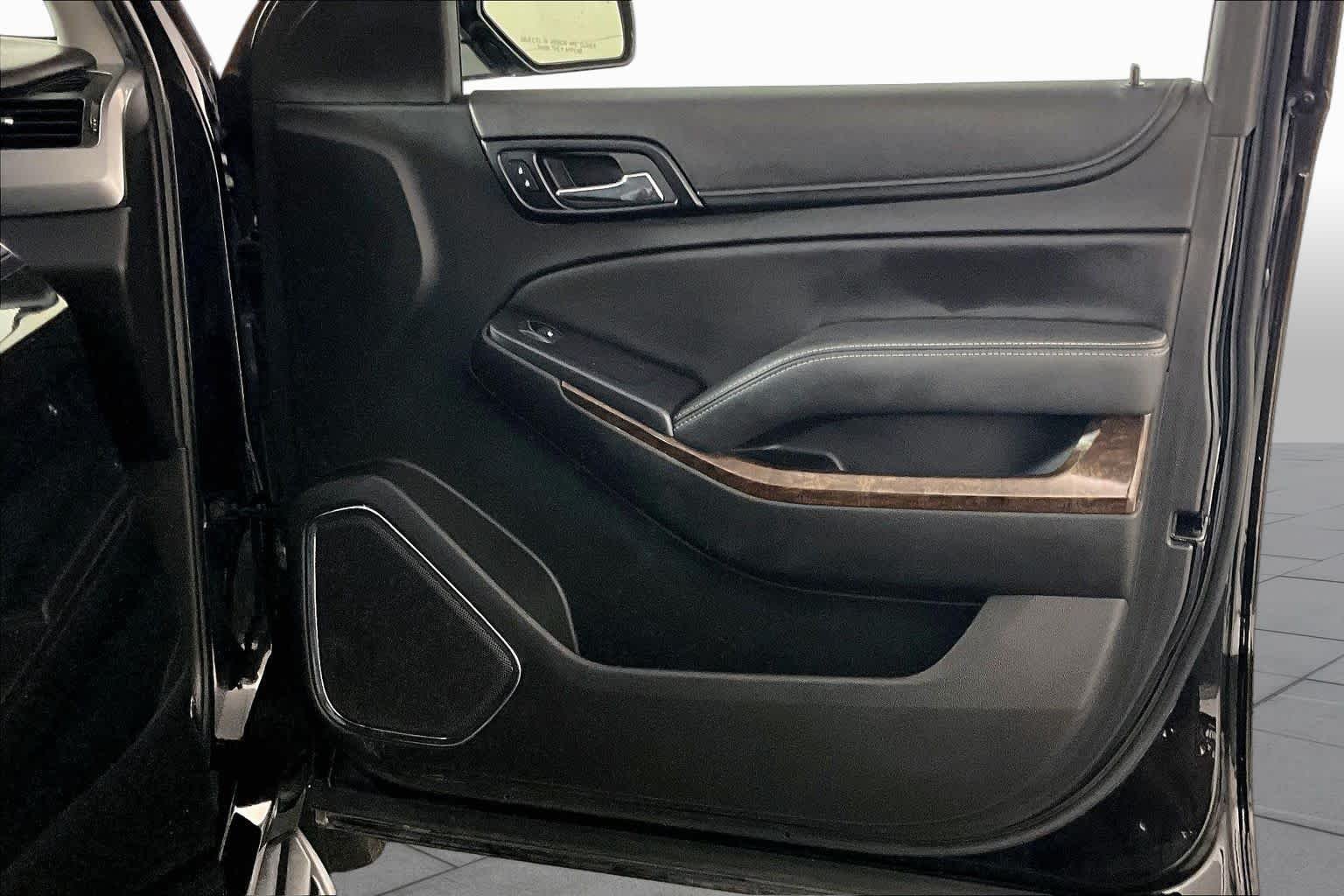Used 2018 BLACK Chevrolet LS image 21