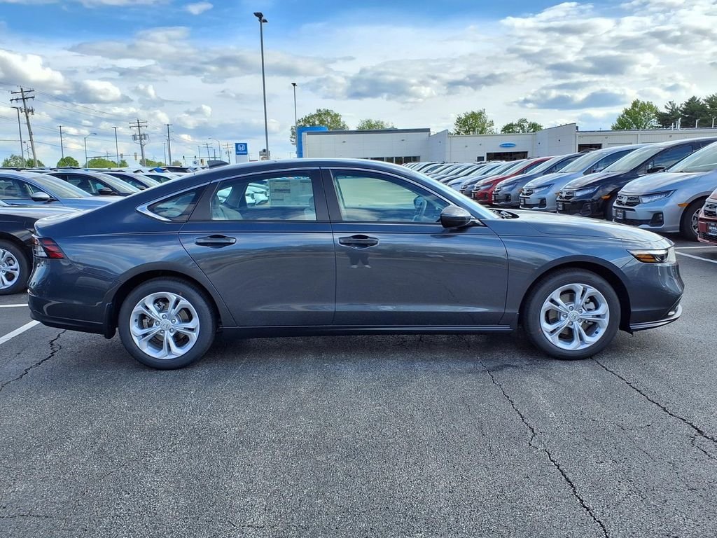 New 2026 Meteorite Gray Metallic Honda LX image 18