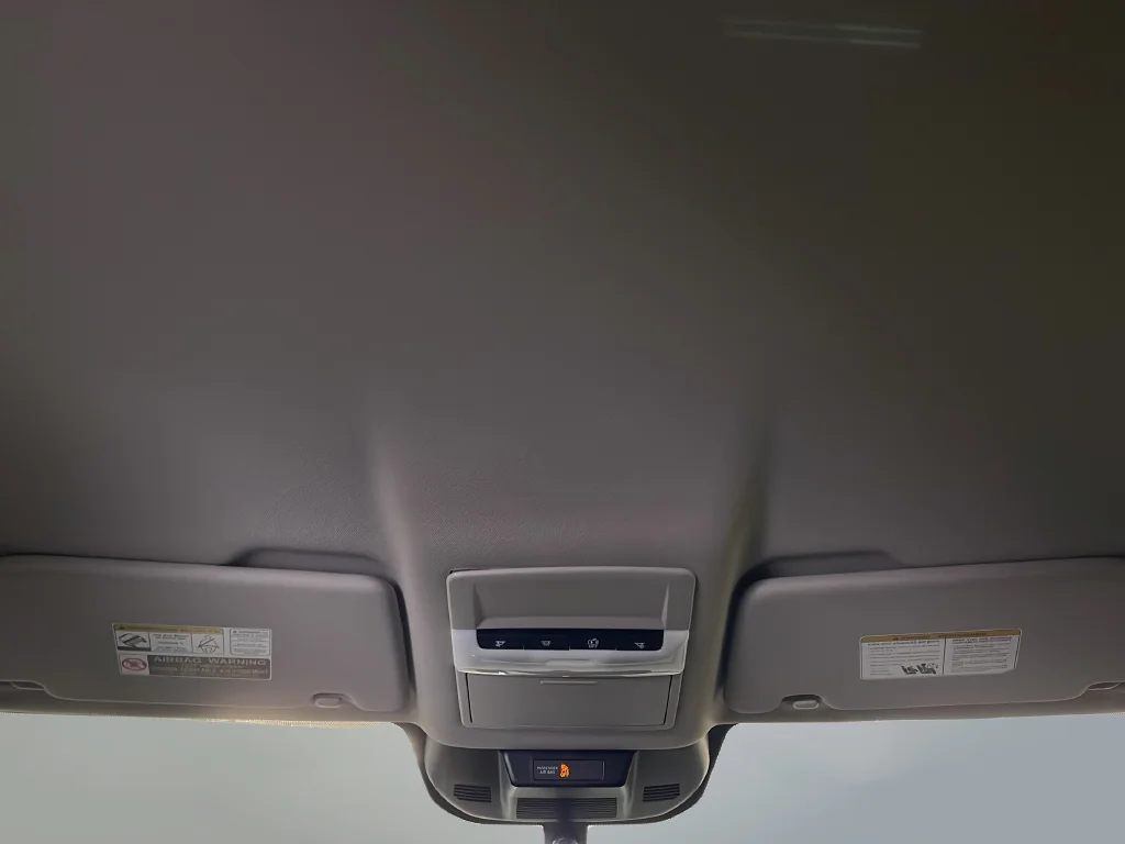 Used 2024 Silver Nissan S image 19