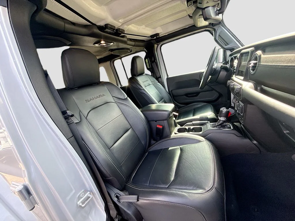 Used 2023 Silver Jeep Sahara 4xe image 32