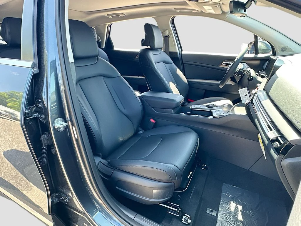 New 2026 Gravity Gray Kia EX image 27