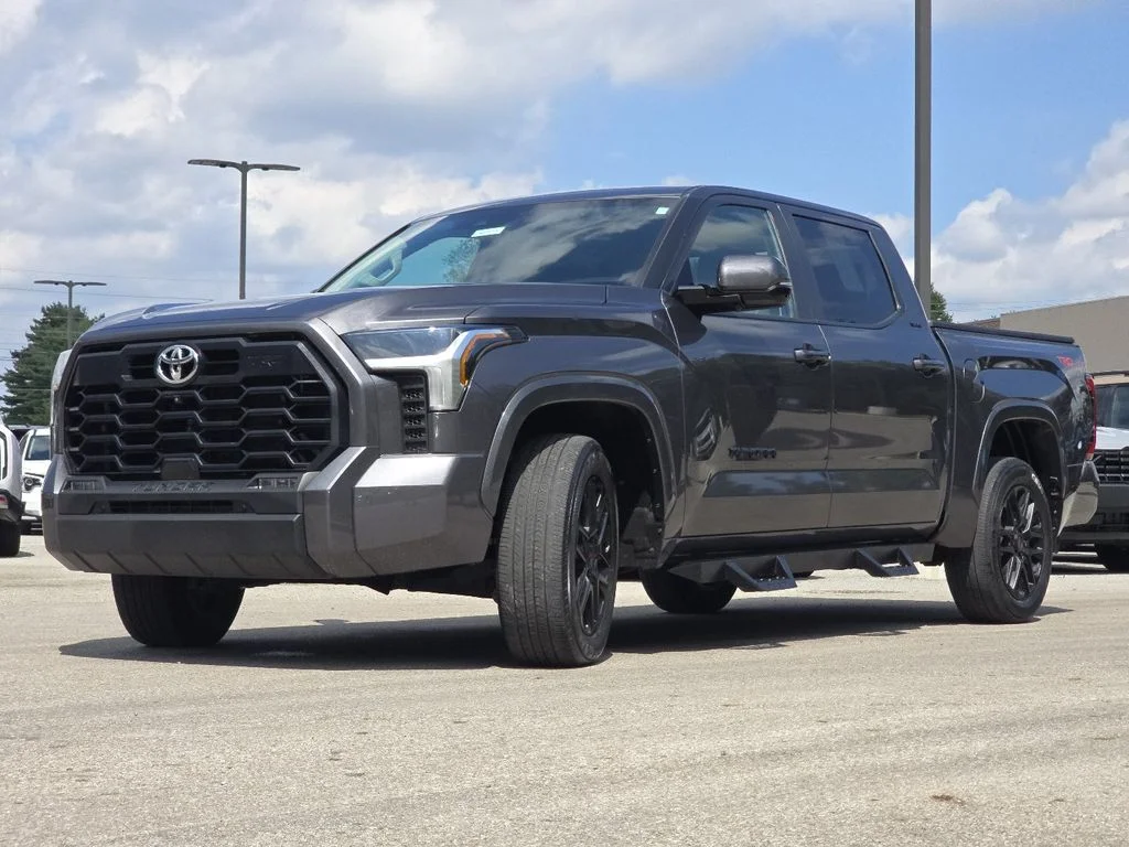 Used 2024 Gray Toyota SR5 image 11
