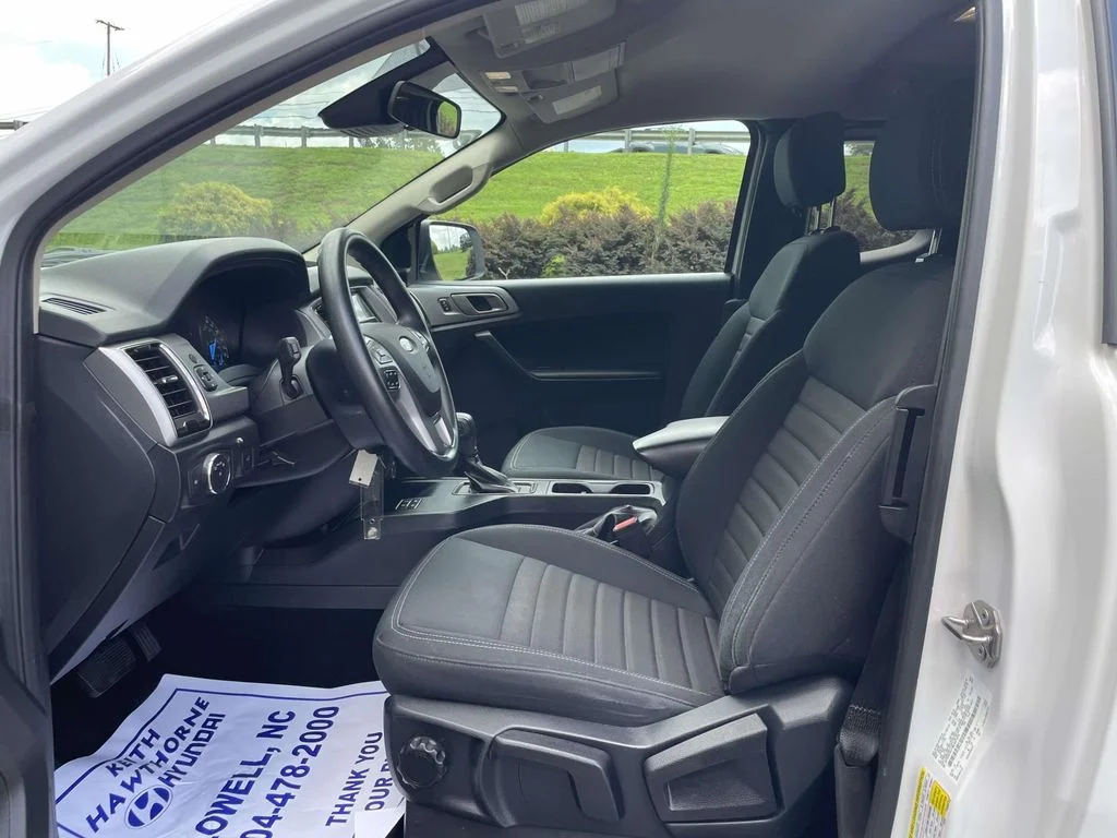 Used 2021 White Ford XLT image 18