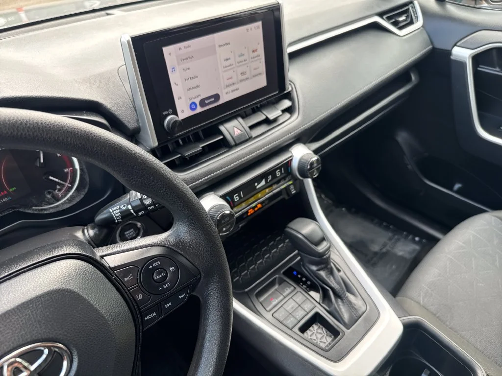 Used 2025 Silver Toyota XLE image 22