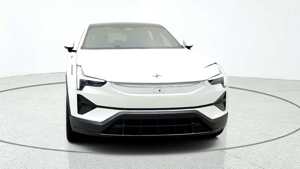 Used 2025 Snow Polestar Long Range Dual Motor w/ Performance Pack & Nappa Leather image 2