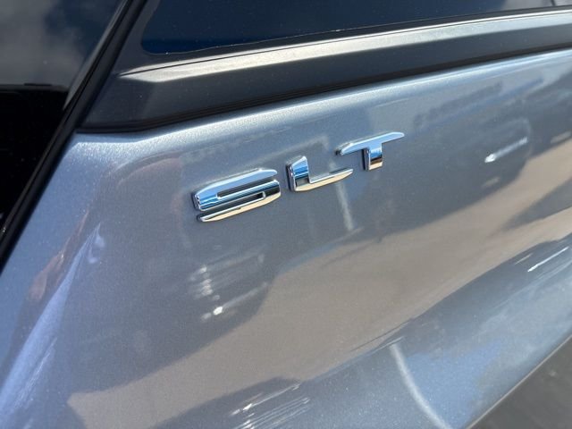 Used 2024 Silver GMC SLT image 13