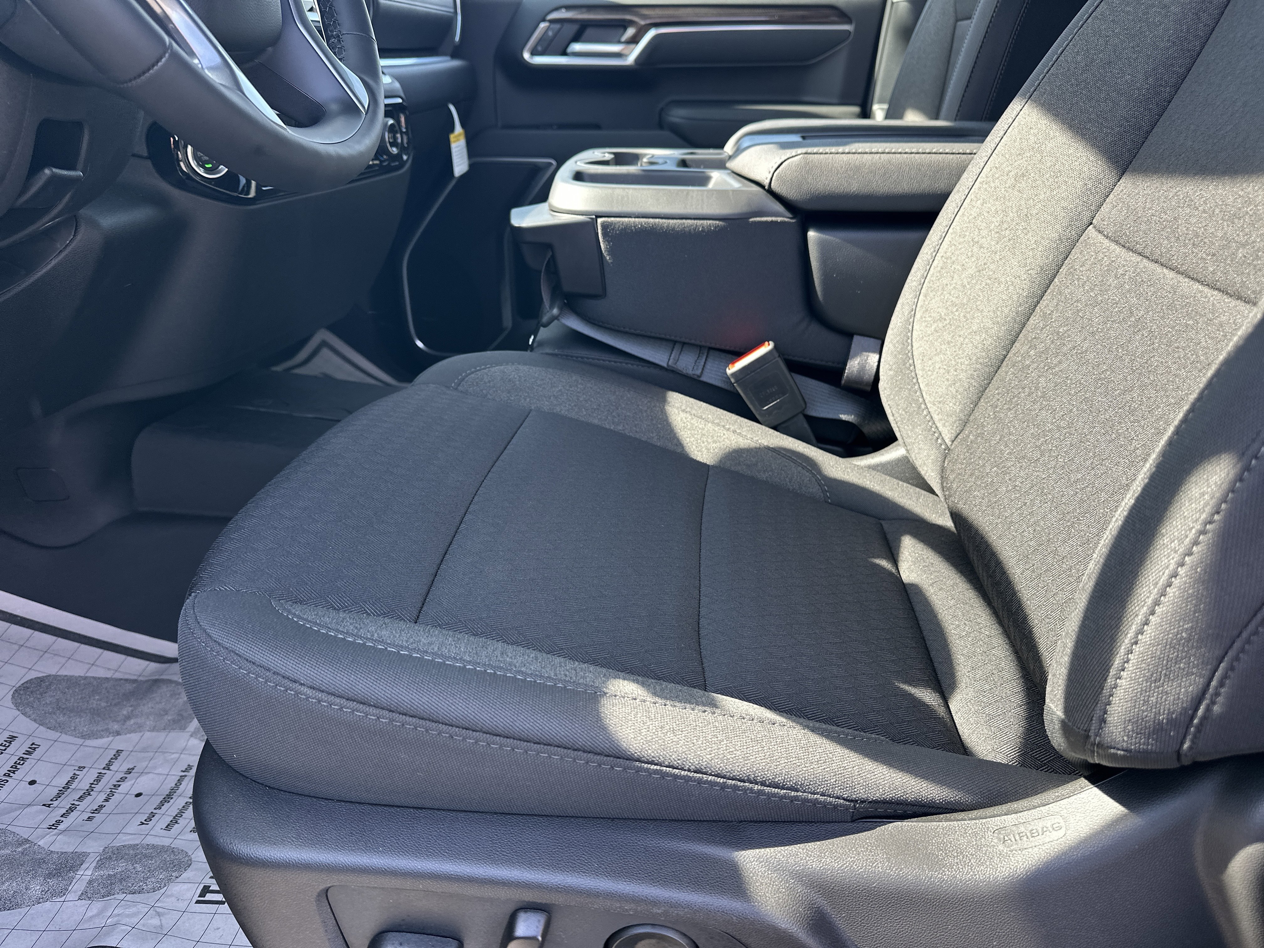 2026 Chevrolet Silverado 1500 LT - Photo 10