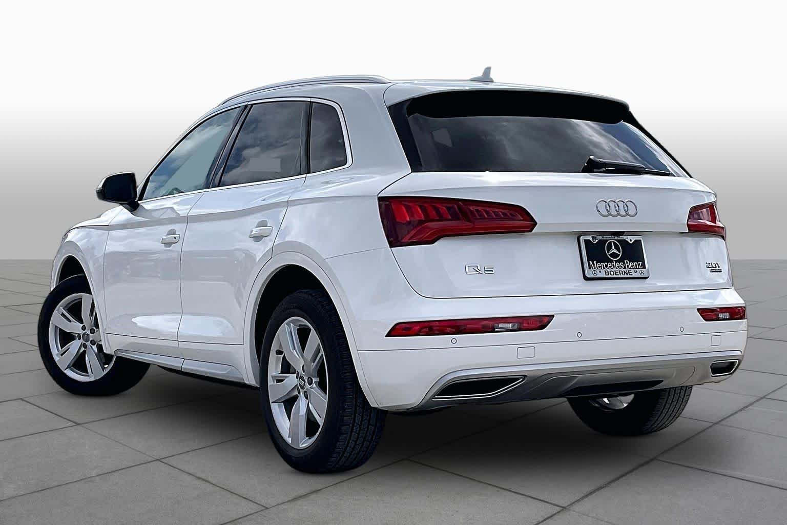 Used 2018  Audi Premium Plus image 12