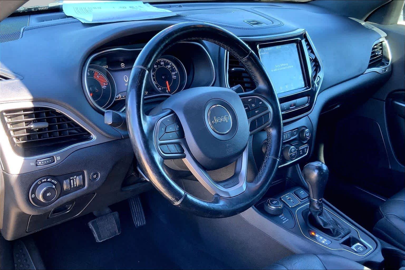 Used 2020 BLACK Jeep High Altitude image 16