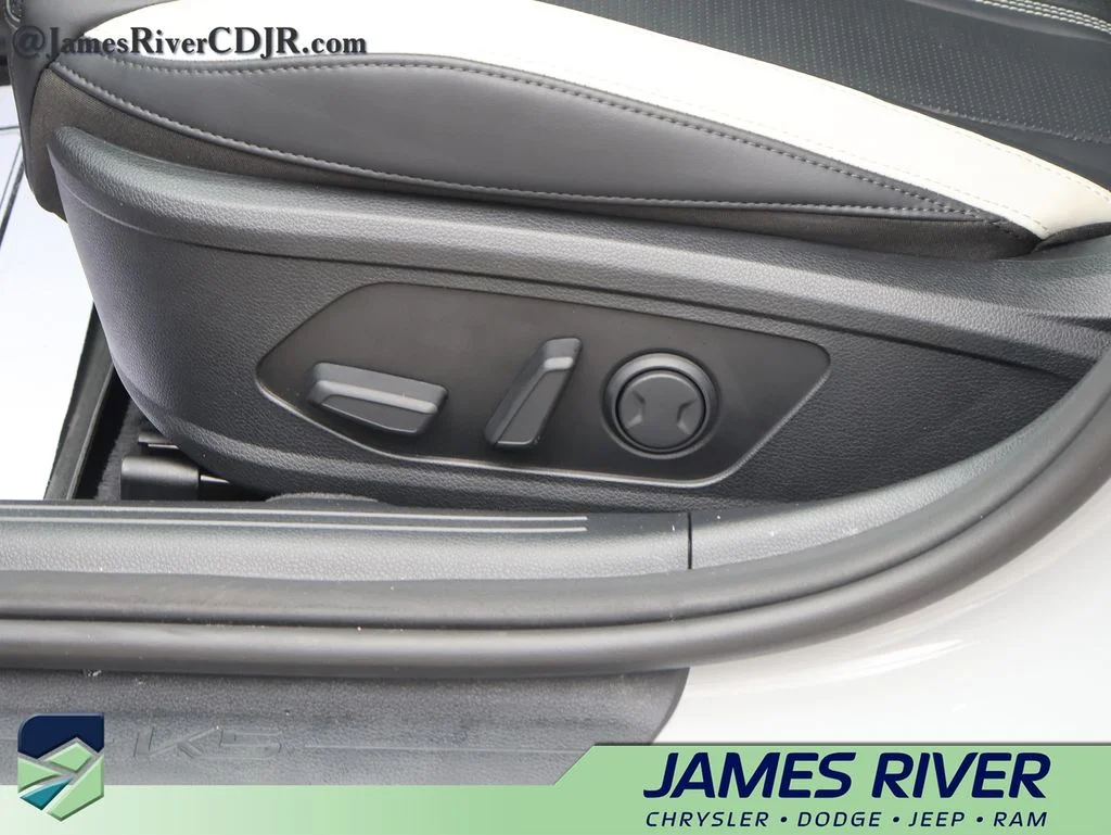 Used 2025 Gray Kia GT-Line image 23