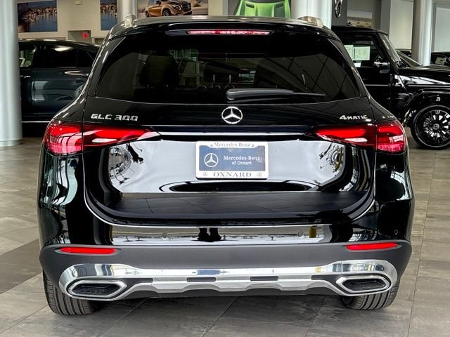 New 2026 Black Mercedes-Benz GLC 300 image 5