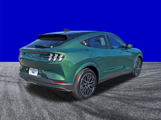 New 2026 Green Ford Premium image 3