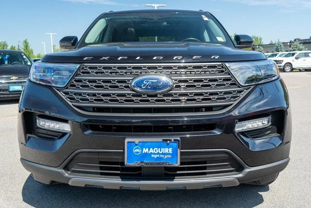Used 2023 Black Ford XLT image 3
