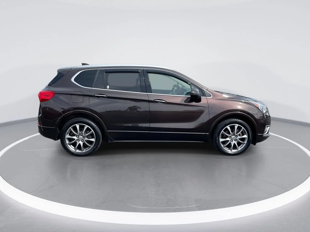 Used 2020 Brown Buick Essence image 9