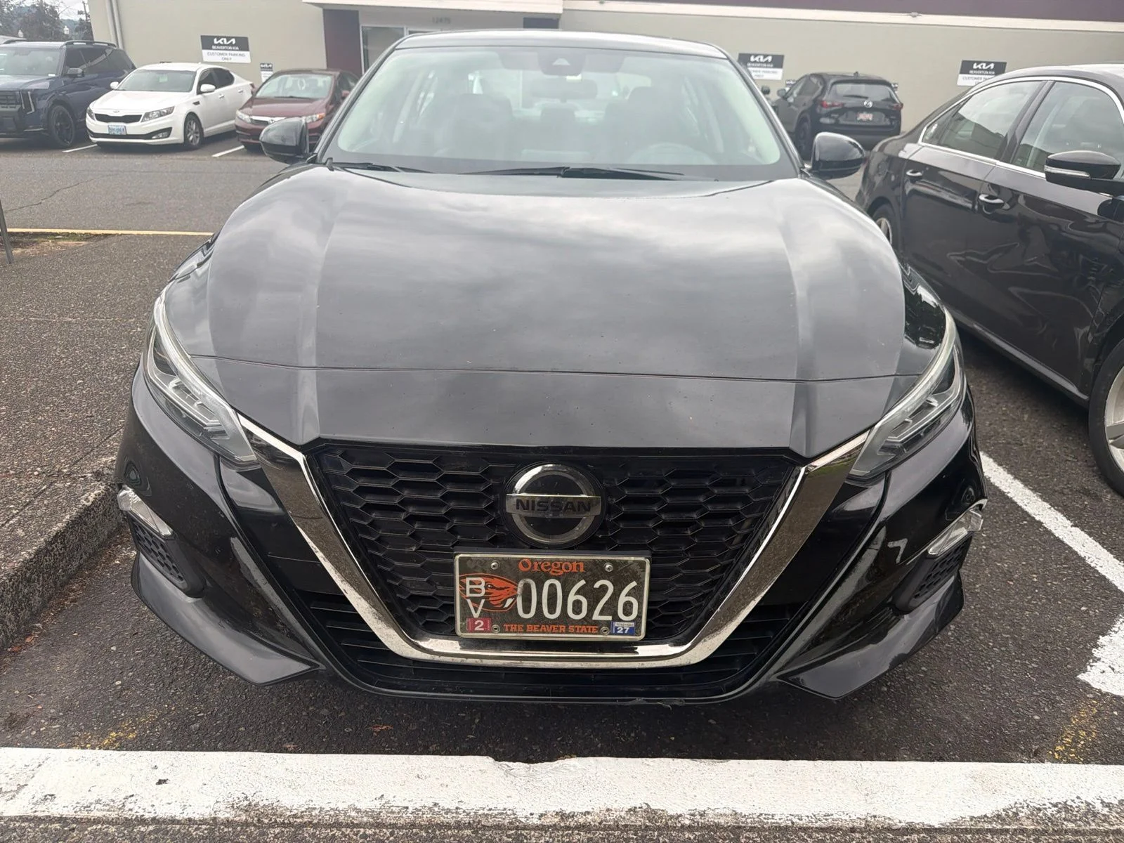 Used 2020 Super Black Nissan 2.5 SR image 4
