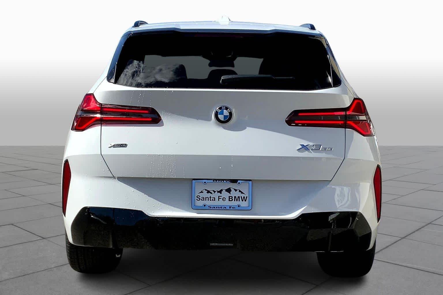 New 2026 Alpine White BMW 30 xDrive image 4