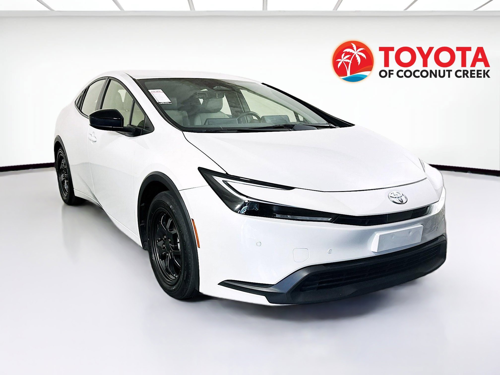 2023 Toyota Prius LE FWD's photo