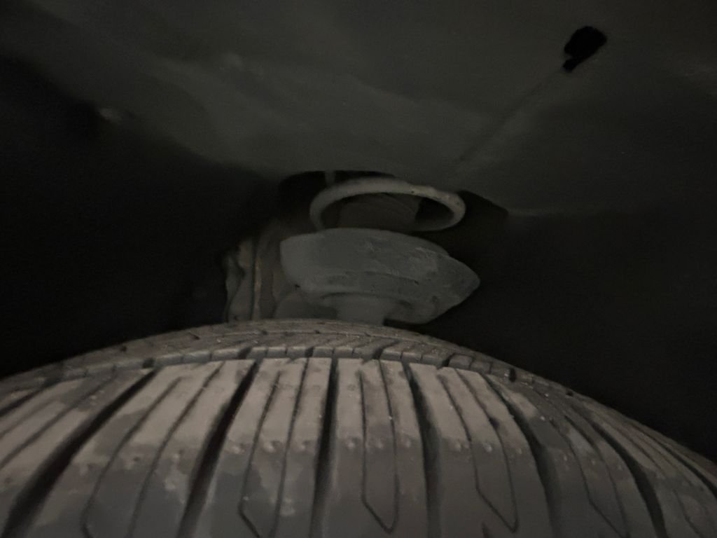 Used 2021 Gray Toyota XLE image 22