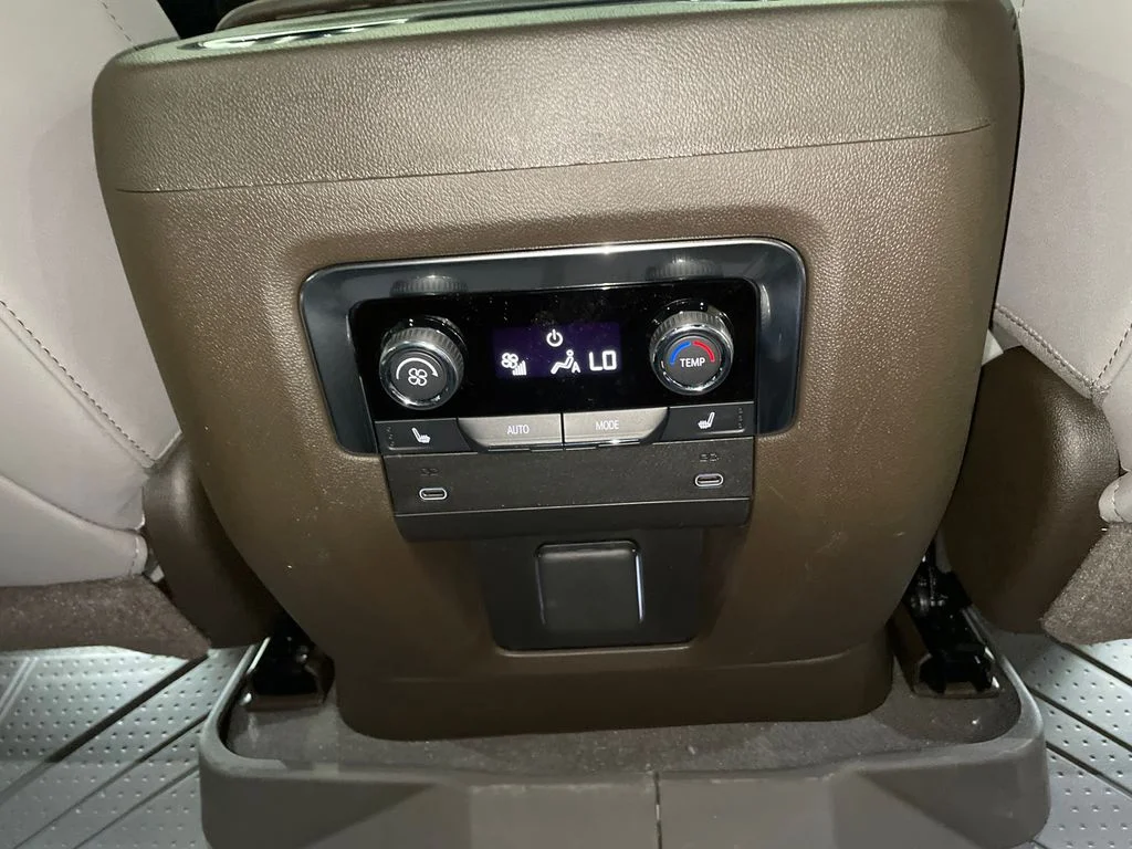 2026 Chevrolet Tahoe Z71 - Photo 28