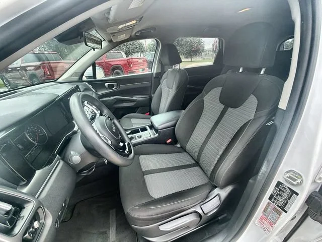 Used 2023 White Kia LX image 18