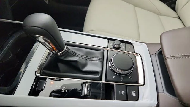 2025 Mazda CX-30 Turbo Premium Plus - Photo 17