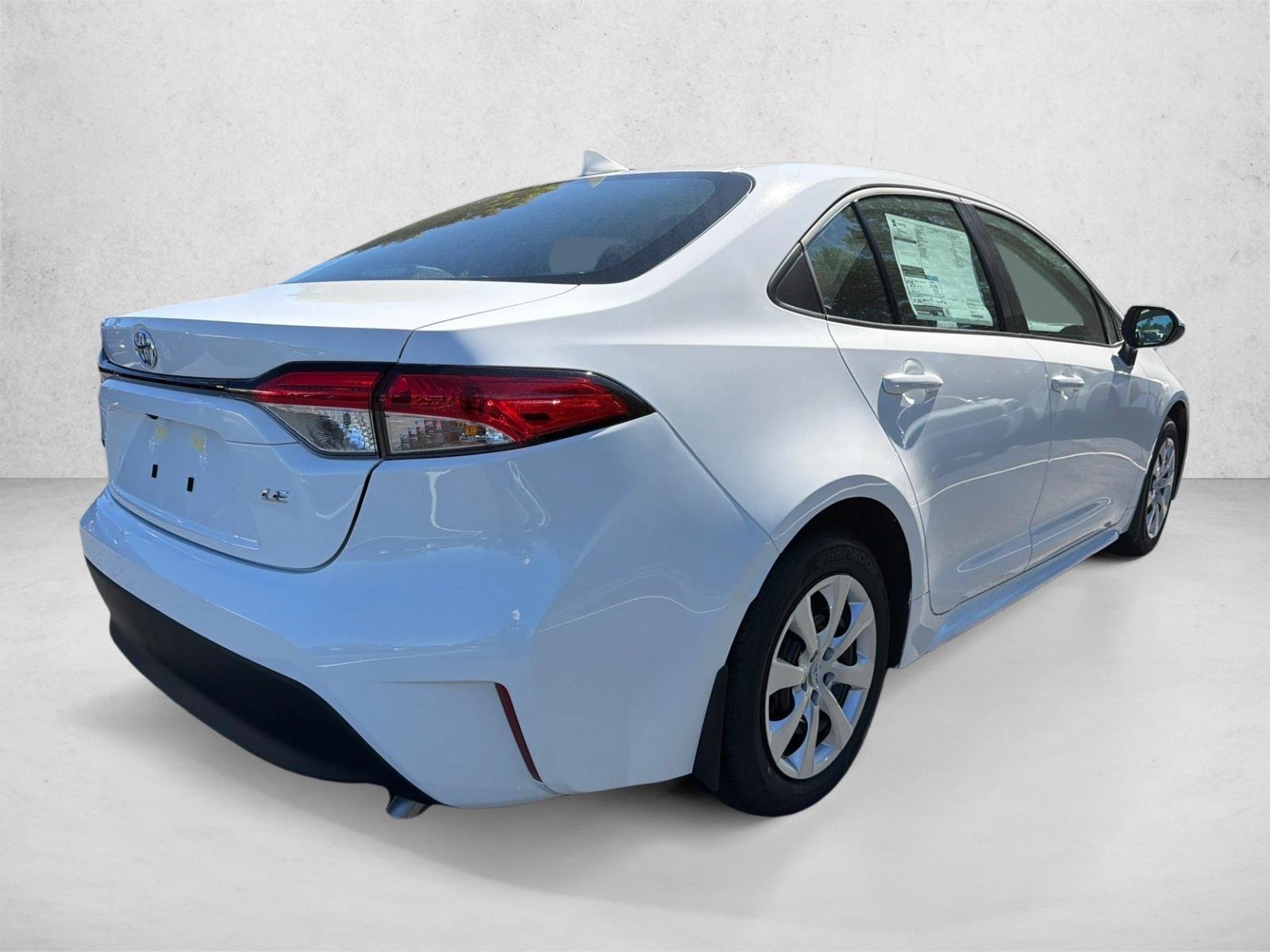 New 2027 Ice Cap Toyota LE image 3