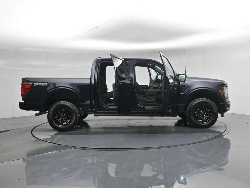 New 2026 Antimatter Blue Metallic Ford XLT image 4