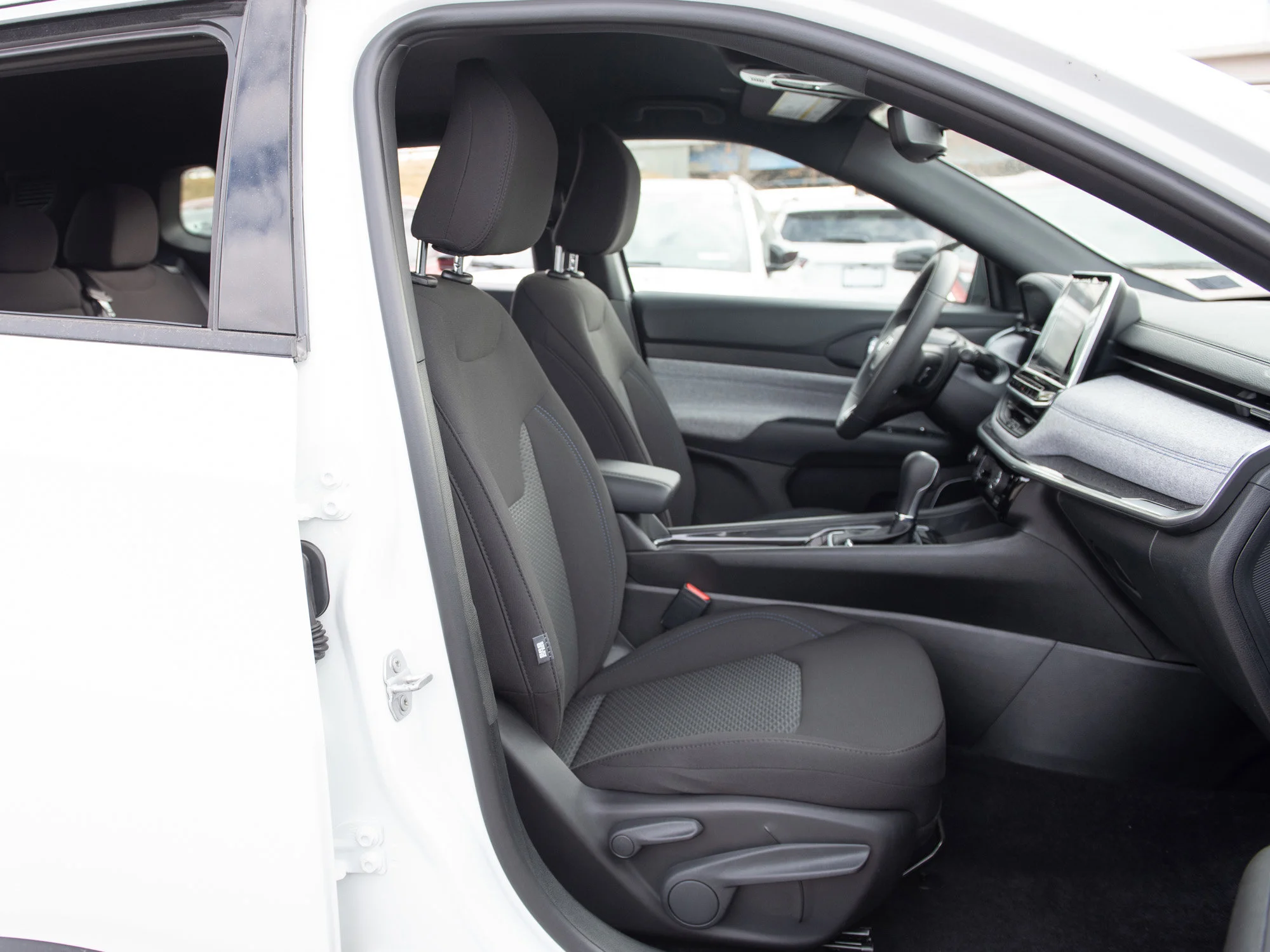 New 2026 White Jeep Sport* 4x4, 2.0L Turbo, Heated Seats image 21