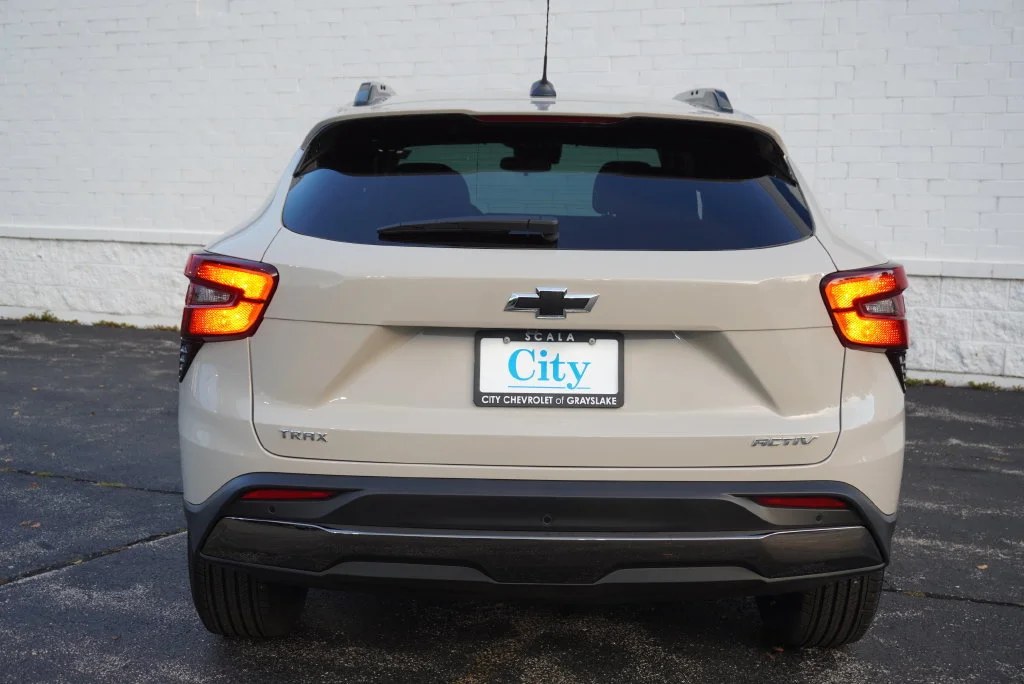 2026 Chevrolet Trax Activ - Photo 8