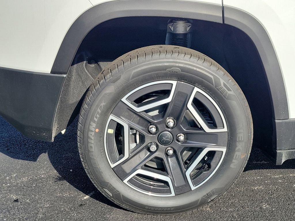 New 2026 Bright White Clearcoat Jeep Laredo image 5