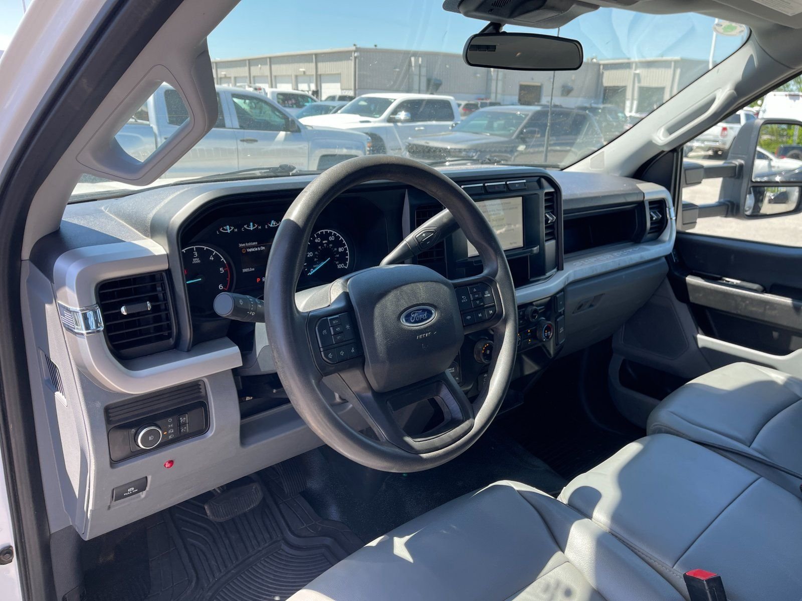 Used 2023 White Ford XL image 11