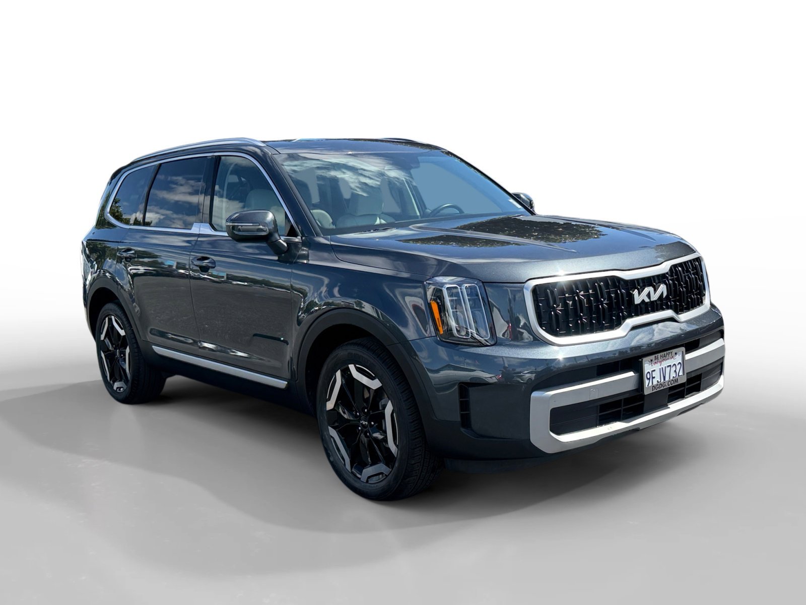 Used 2023 Gray Kia EX image 7