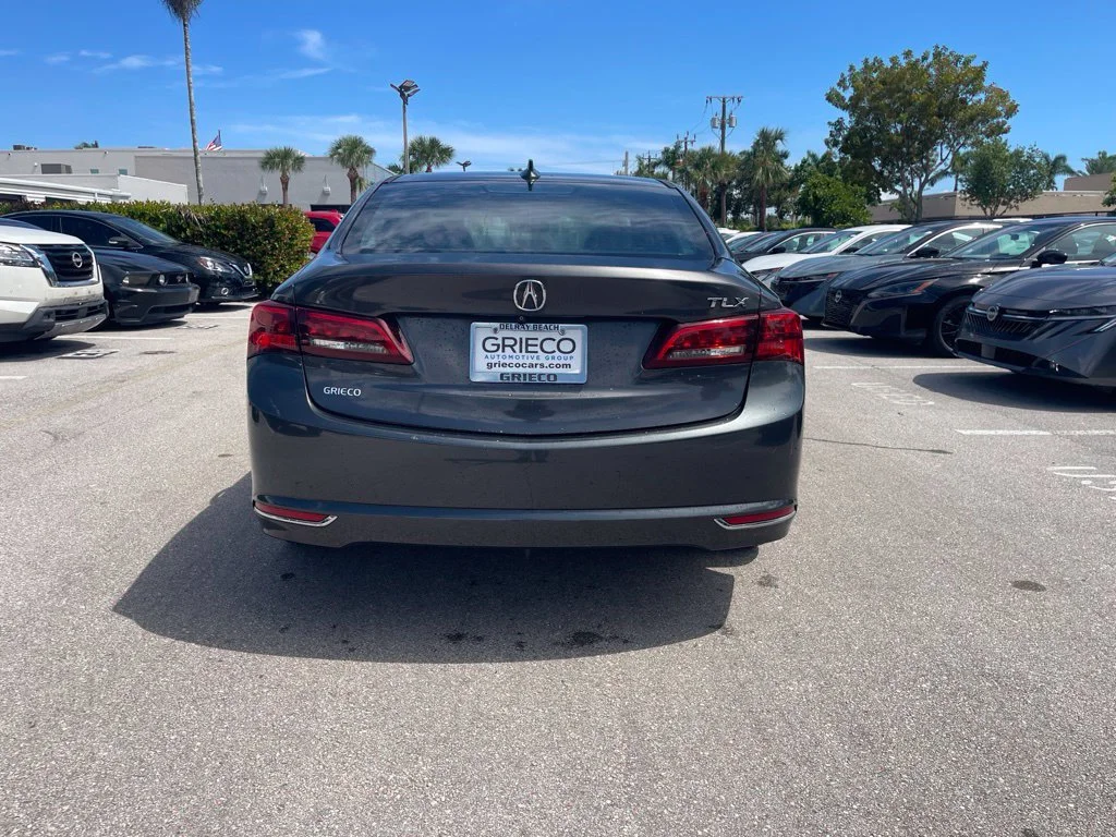 Used 2015 Gray Acura V6 Tech image 4