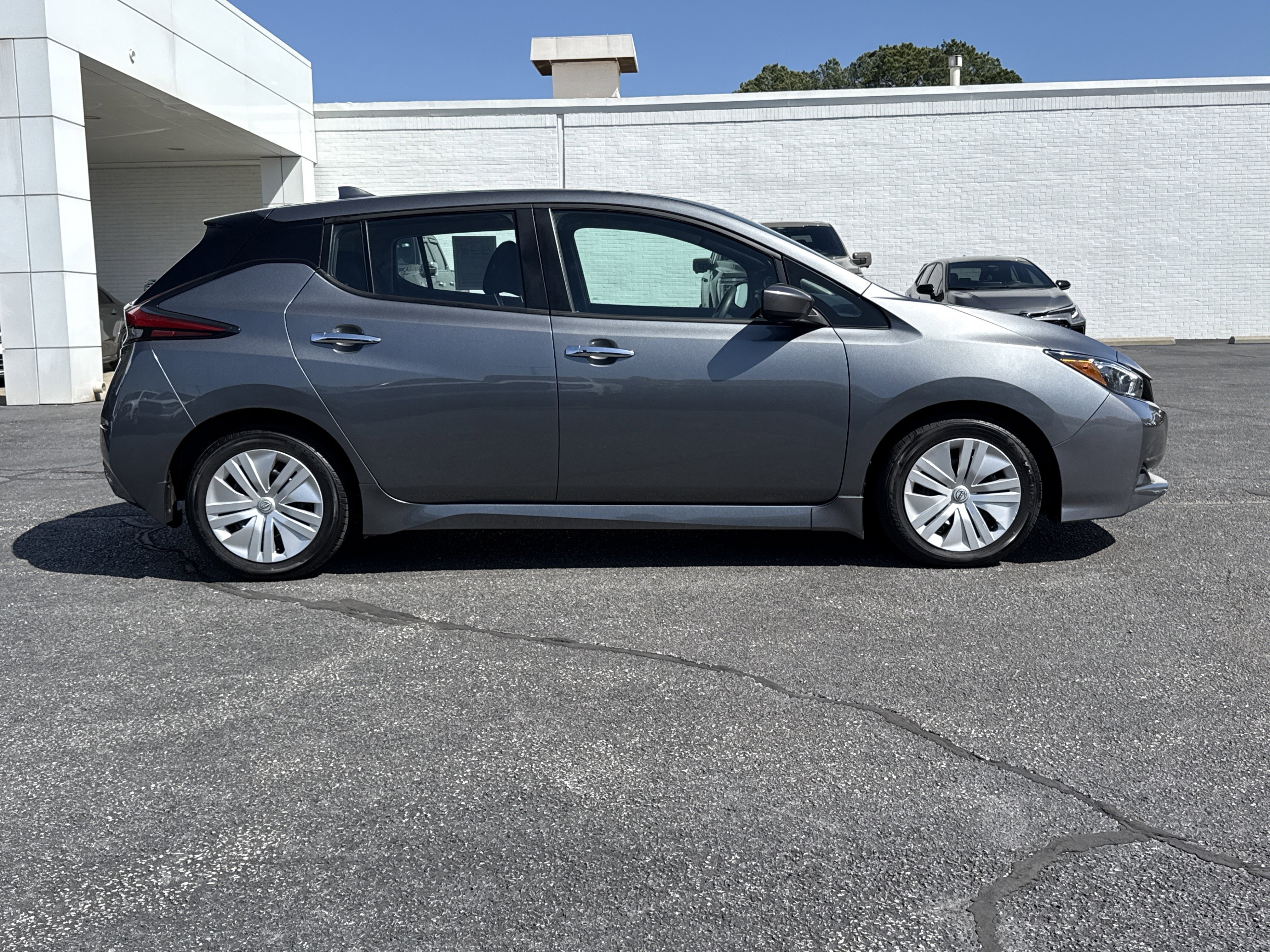 Used 2023 Nissan Leaf S with VIN 1N4AZ1BV5PC556649 for sale in Fayetteville, AR
