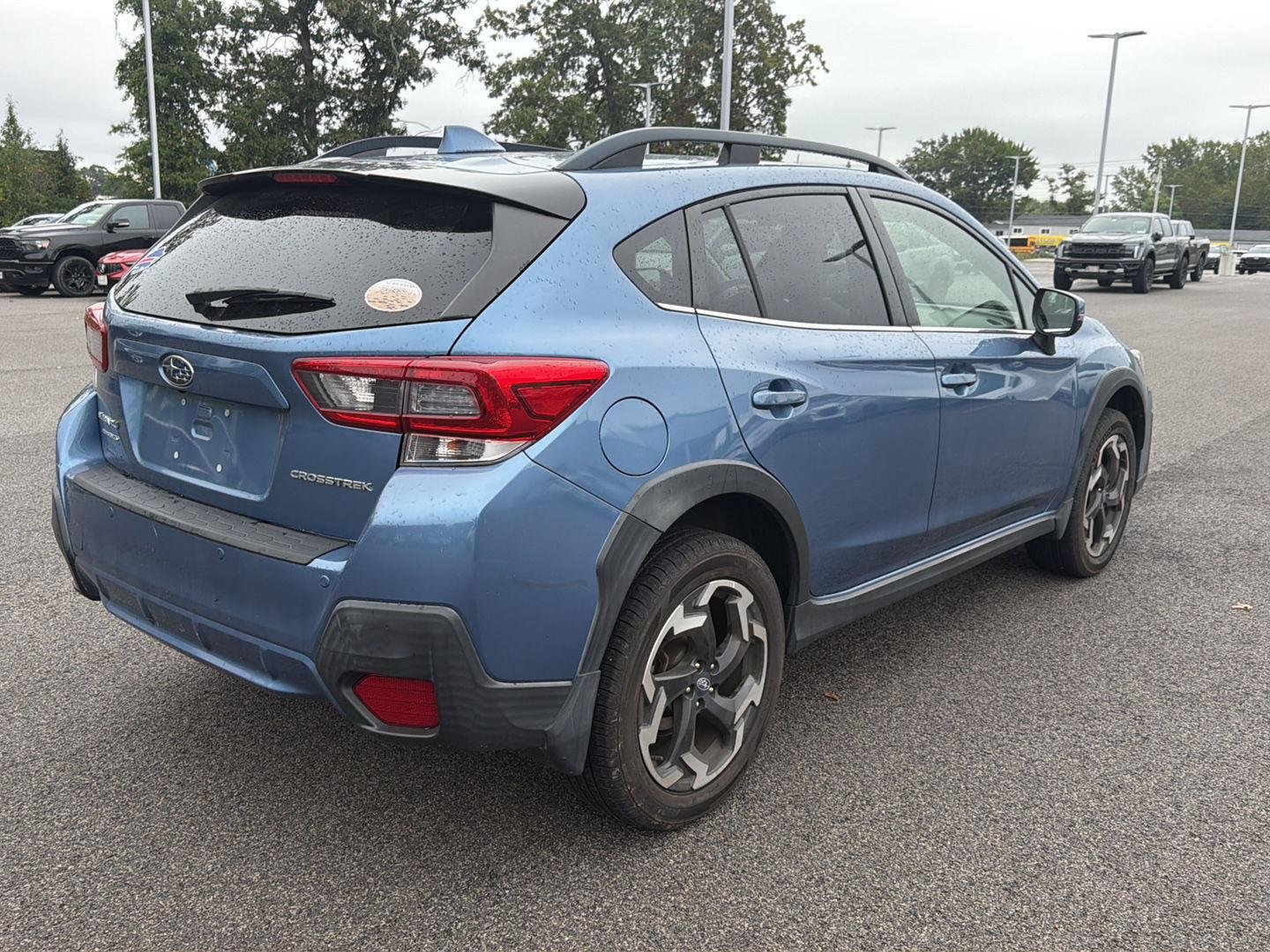 Used 2021 Horizon Blue Pearl Subaru Limited image 3