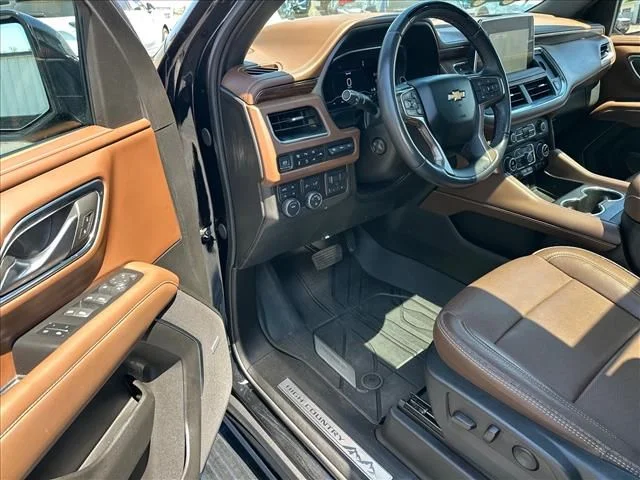 Used 2024 Black Chevrolet High Country image 14