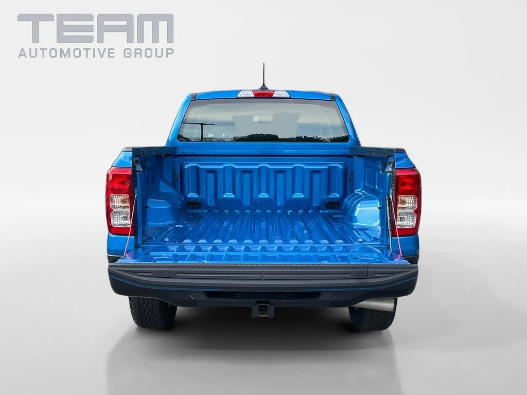 Used 2025 Blue Ford XL image 13