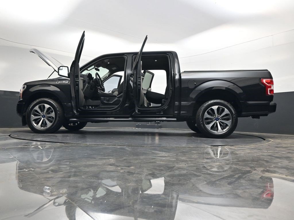 Used 2019 Agate Black Metallic Ford XL image 39