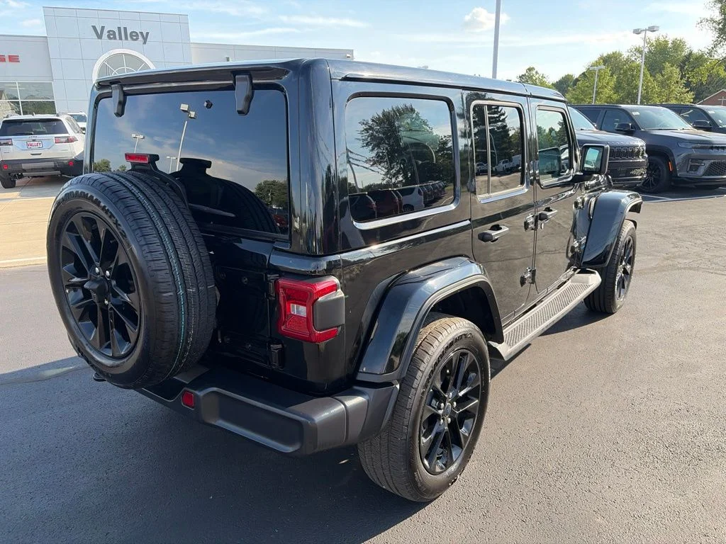 Used 2025 Black Jeep Sahara 4xe image 7