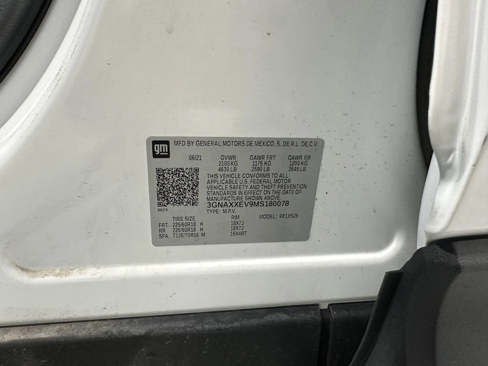 Used 2021 SUMMIT WHITE Chevrolet Premier image 31