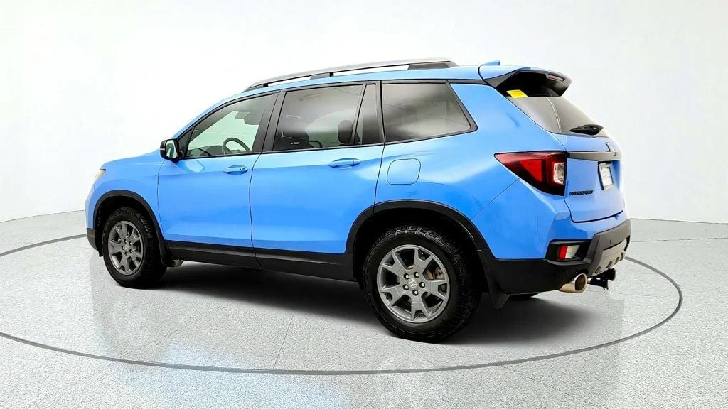 Used 2025 Diffused Sky Pearl Honda TrailSport AWD image 7