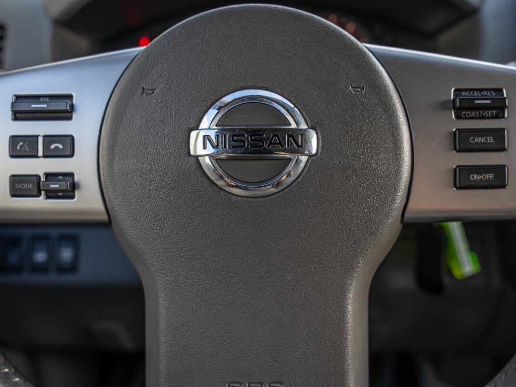 Used 2018 Lava Red Nissan SV image 29